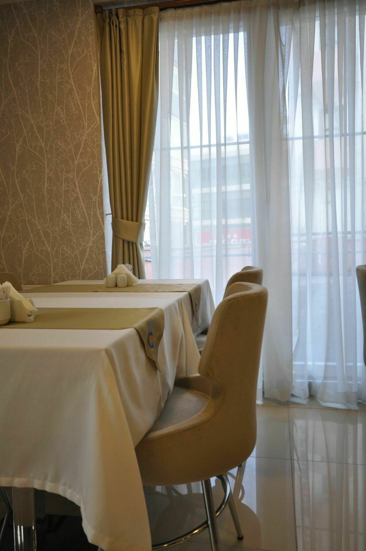 Double Comfort Hotel Ankara Exterior photo